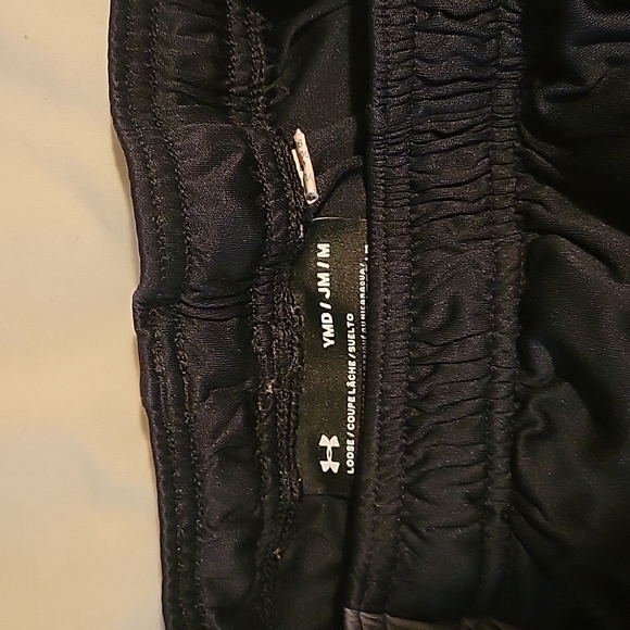 Under Armour shorts - Picture 2 of 2